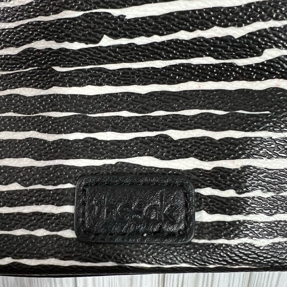 The Sak Shoulder Bag "Happy & Free" - Picture 6 of 10